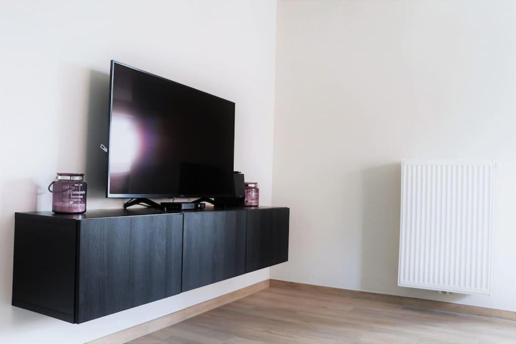 Momaison Charmant Landelijk Appartement Knesselare Екстериор снимка